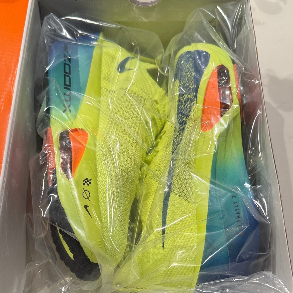Nike Air Zoom AlphaFly Sneakers - Neon Green and Blue